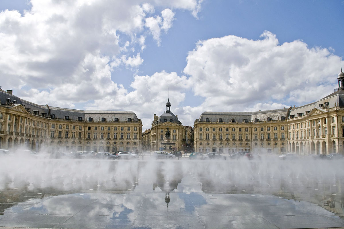 Photo of downtown Bordeaux. - Eventdrive blog post