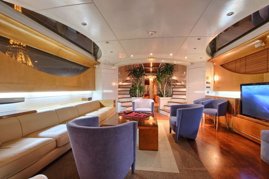 yatch josephine salon eventdrive